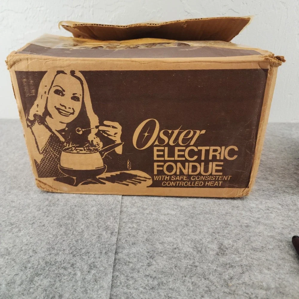 Oster Electric Fondue Pot Set Vintage MCM Red Orange 70s Retro Kitchen 6 Forks